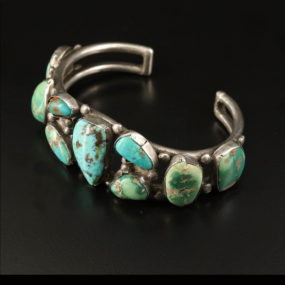 Vintage Turquoise Sterling Silver Cuff - Picture 5 of 6